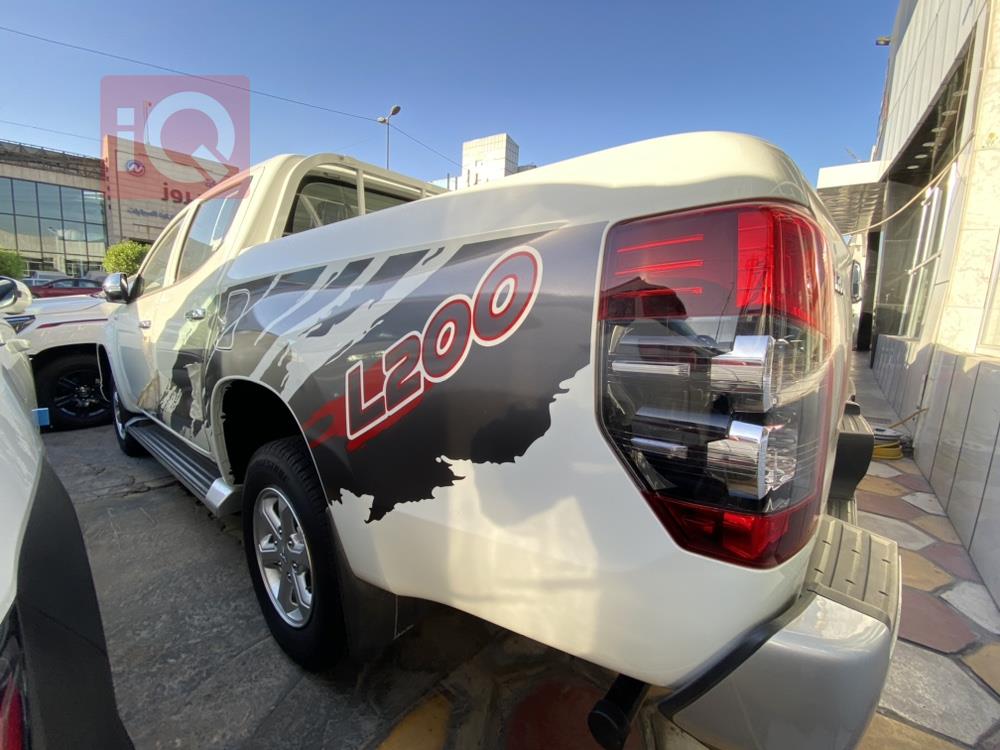 Mitsubishi L200